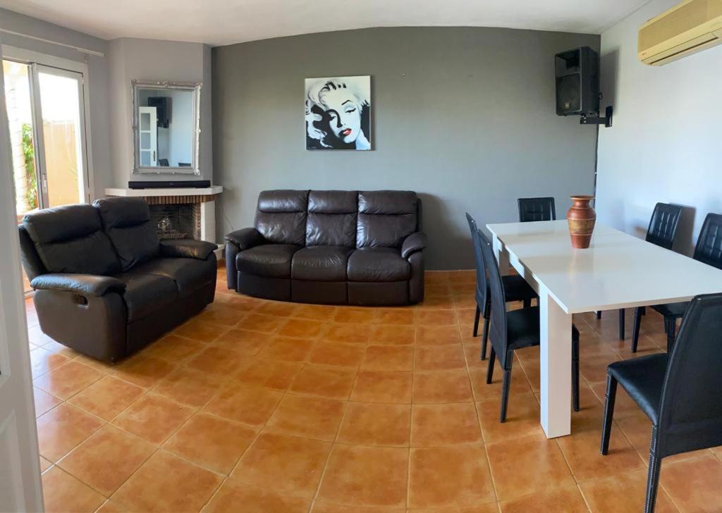 Alfaz Bed & Breakfast L'Alfas del Pi Exterior foto